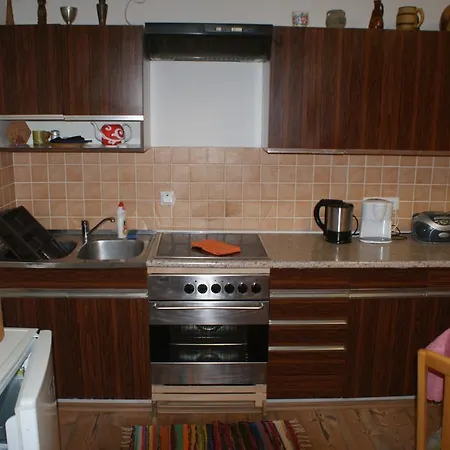 Apartman Tina *